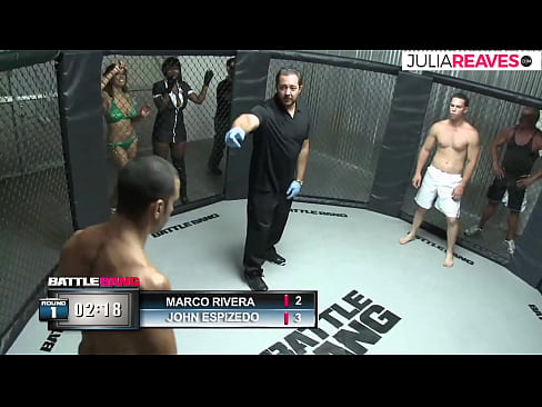 ❤️ Ultimate Fighter fucks wata lamba yarinya dama bayan fada a cikin zobe ❤️❌ Batsa kawai ﹏